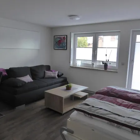 Moewe Apartment *